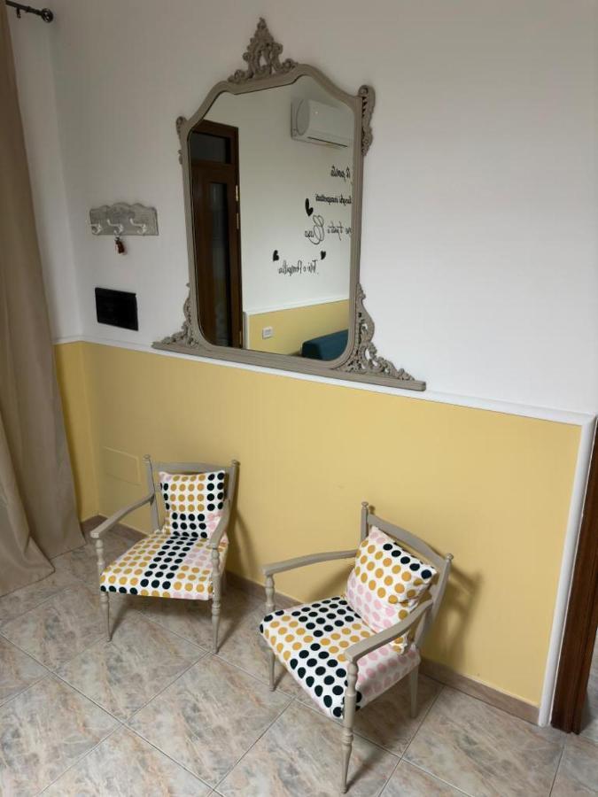 Campi Salentina Casa Vacanze מראה חיצוני תמונה