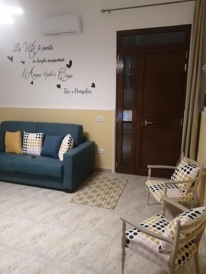 Campi Salentina Casa Vacanze מראה חיצוני תמונה