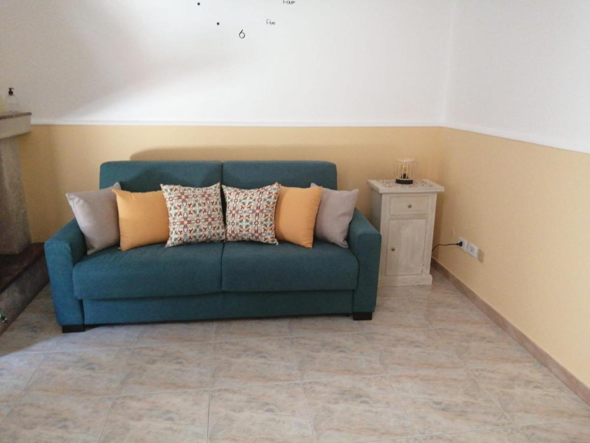 Campi Salentina Casa Vacanze מראה חיצוני תמונה